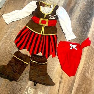 Pirate costume (brand new)